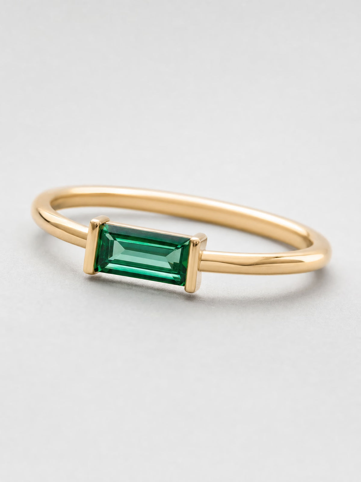 SAINT GILD birthstone ring macro detail