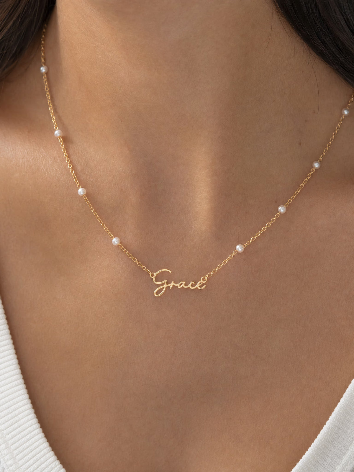 SAINT GILD faux pearl name necklace pendant macro