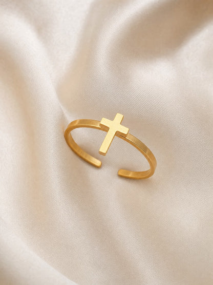 SAINT GILD Cross Ring on satin